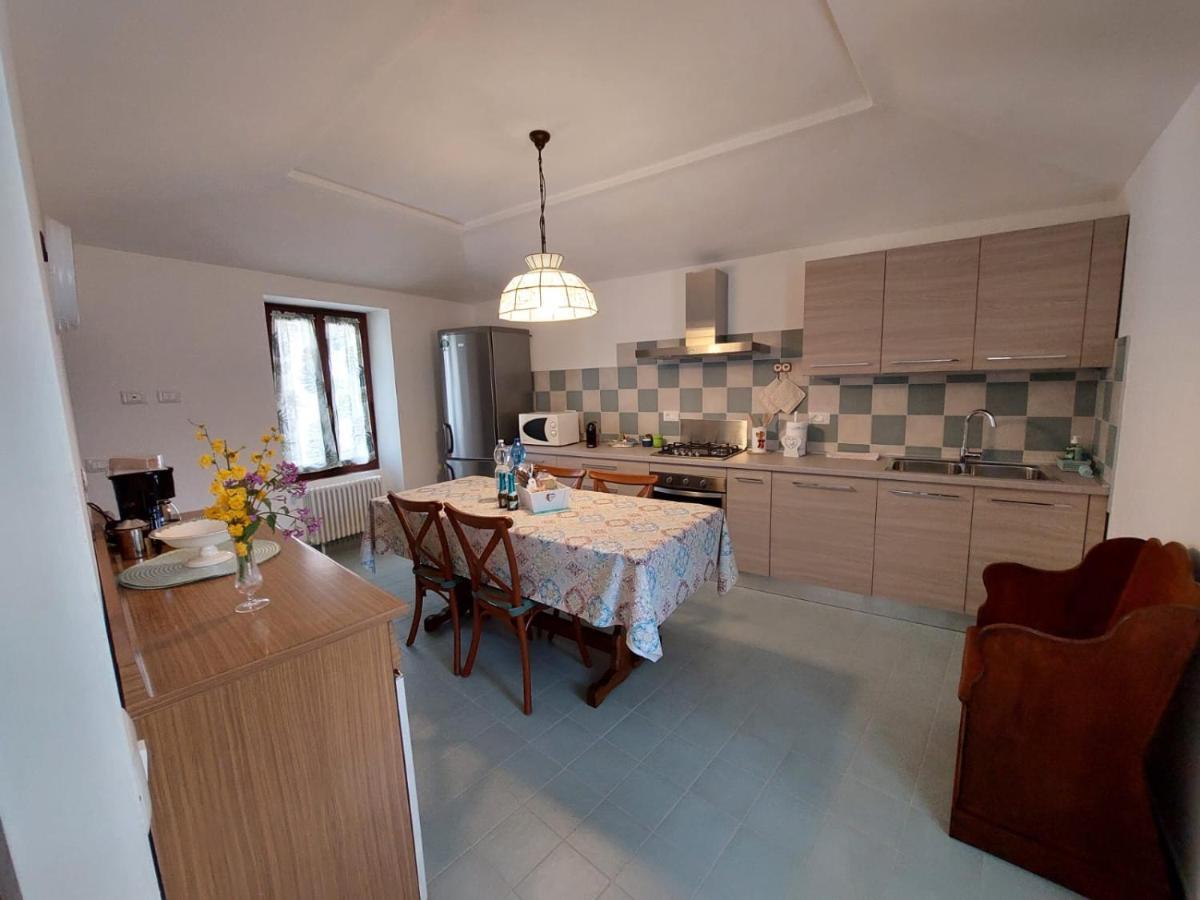 Casa Sassello - Appartamento Menta Dumenza Eksteriør bilde